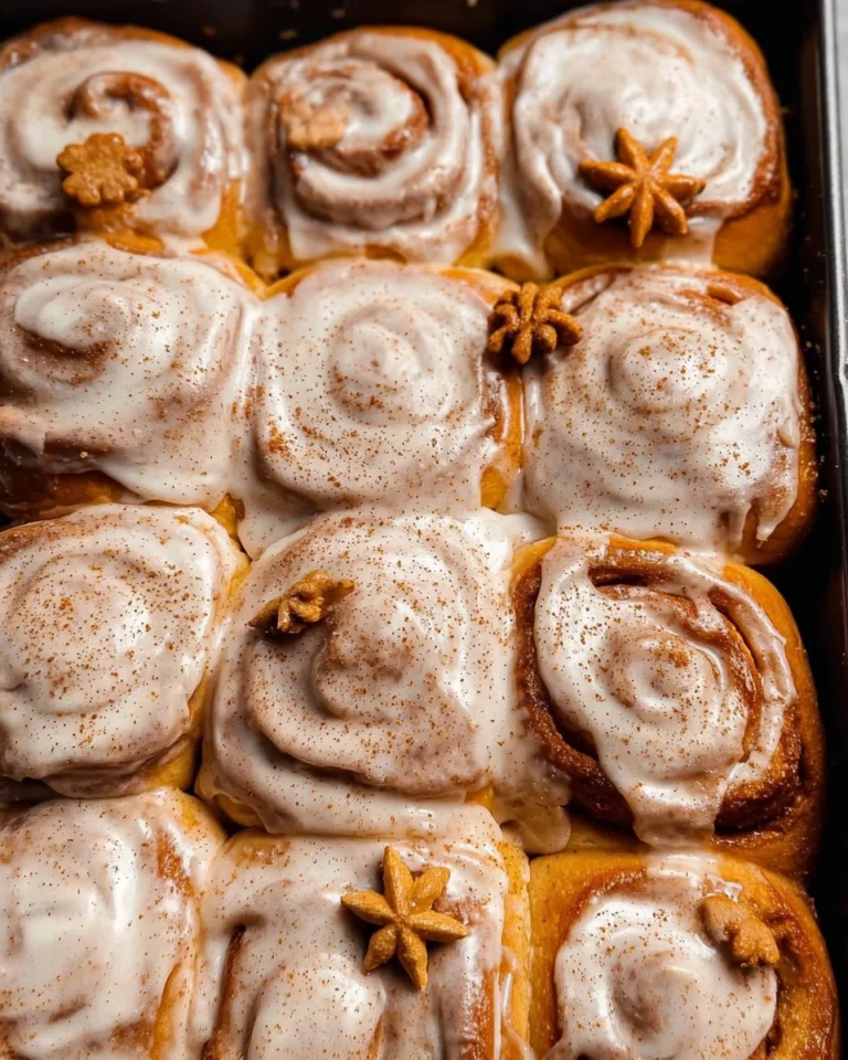 Soft-Gingerbread-Cinnamon-Rolls-Recipe