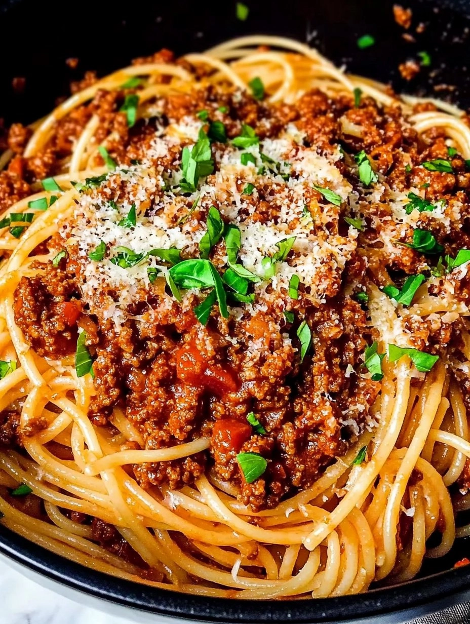 Classic Spaghetti Bolognese (Family Favorite)